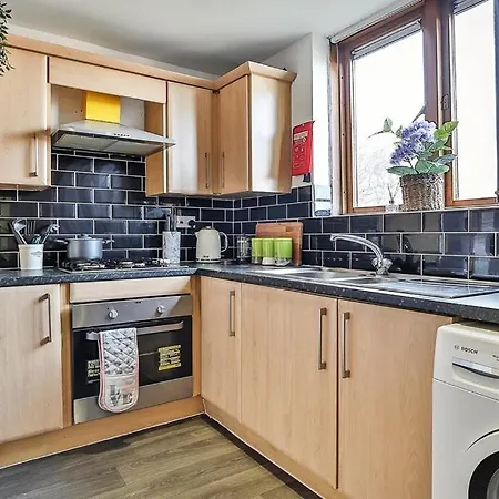 George House-weeklystay-centrelocation-student-business-parking-sleep8 Sheffield